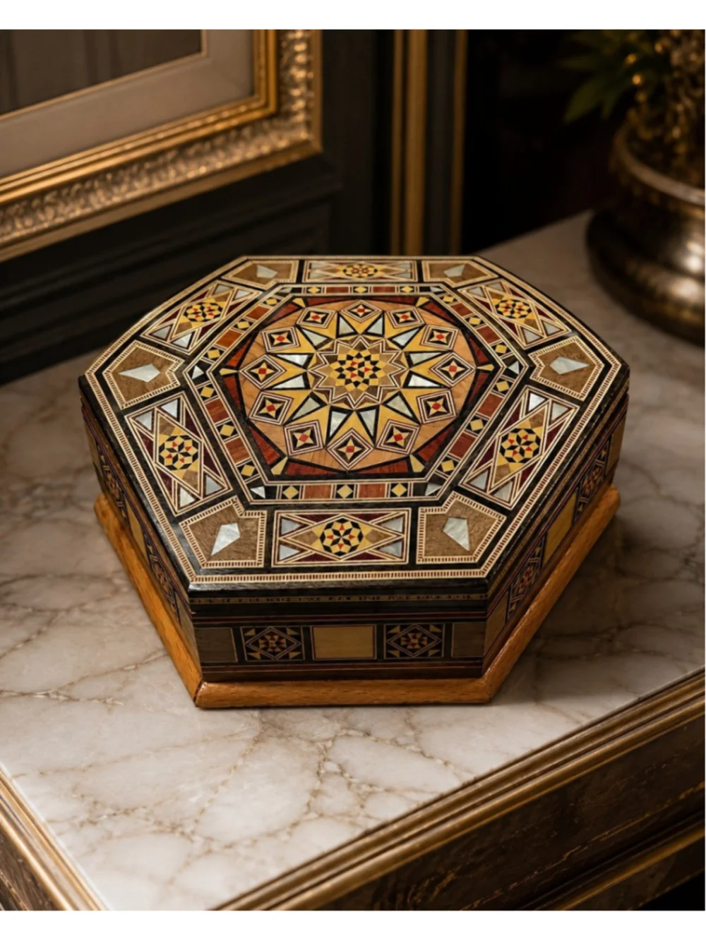 Unbranded crown luxury